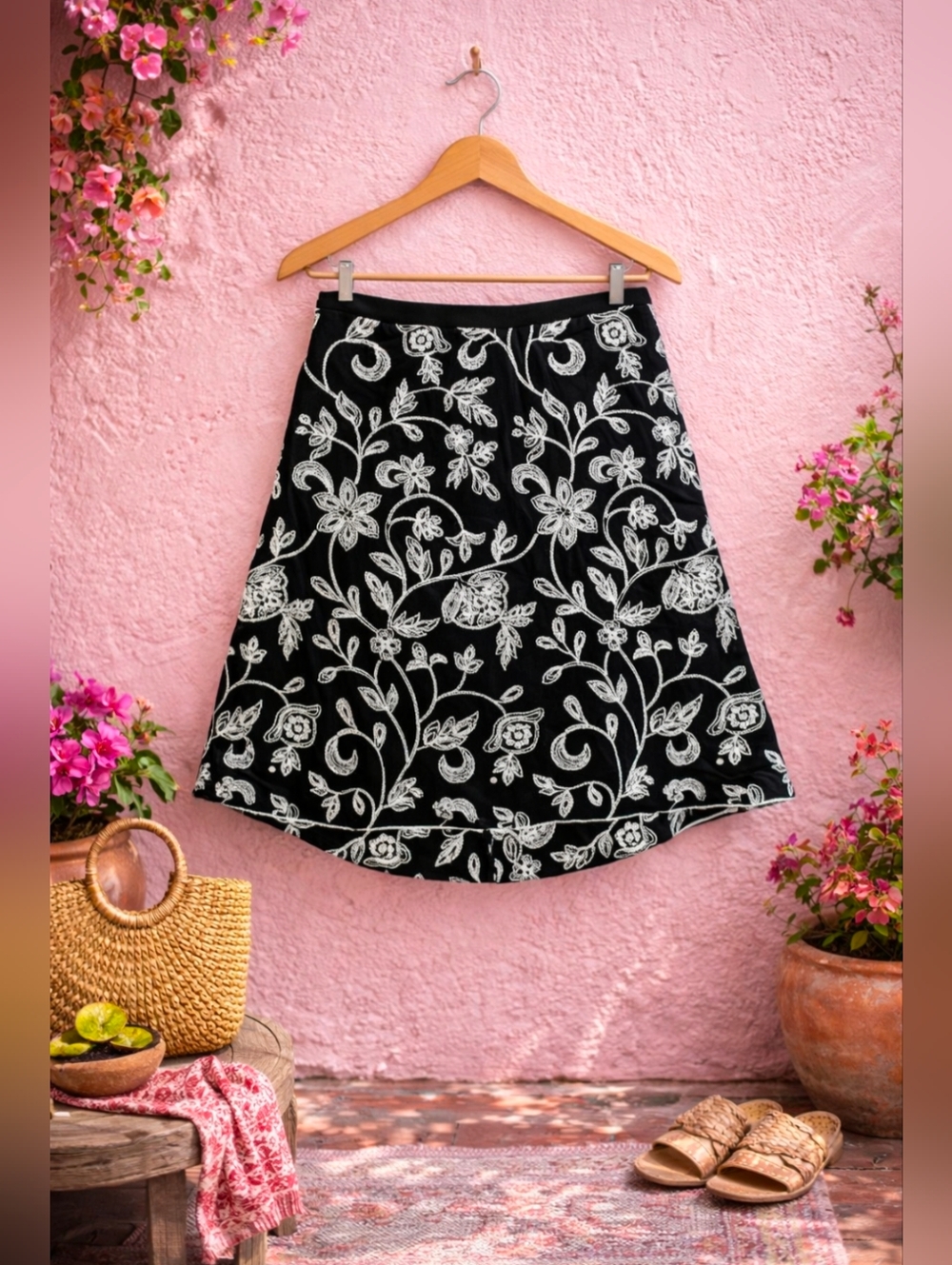 il Galet | Linen | Women's 12 | Embroidered Skirt